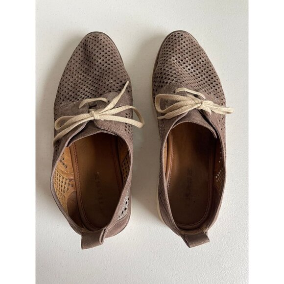 TRASK Lena Size 9M Leather Perforated Lace Up Oxford Pewter Metallic Gray Tan - Picture 5 of 7